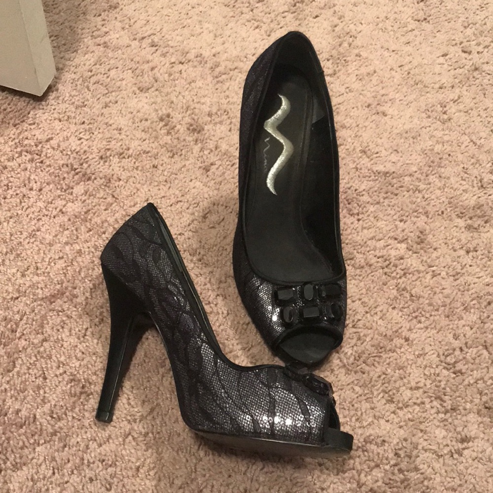 Mia Jeweled heels